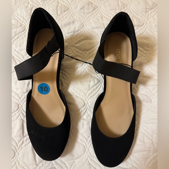 NWOT - Me Too  Women's Wedge  - Size 10 - Picture 11 of 11